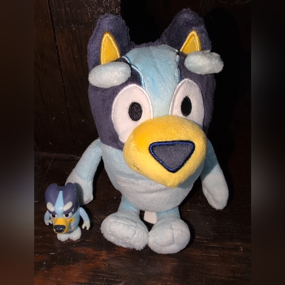 Bluey Plush And Figurine Lot - Picture 1 of 5
